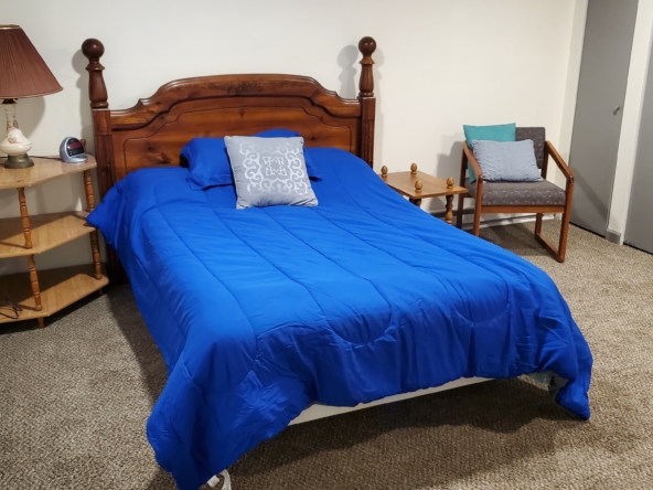 Apt 5 bedroom